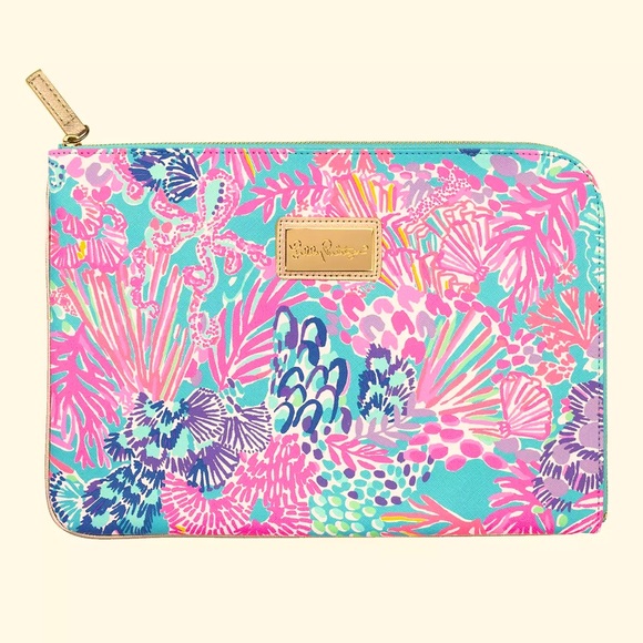 Lilly Pulitzer Tech Pouch Set iPad Tablet Laptop Case and Cord Charger Pouch NWT - Picture 1 of 8